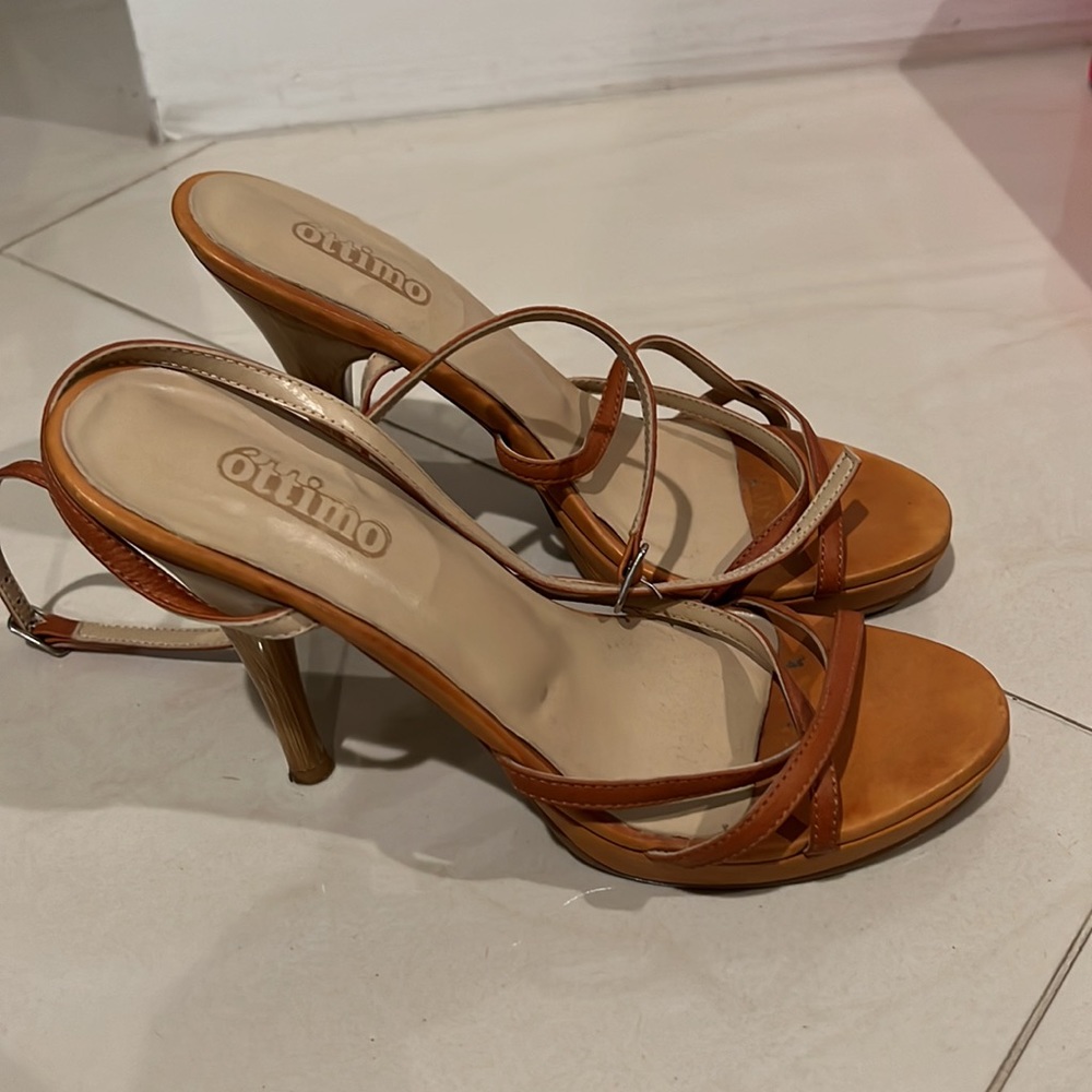 Ottimo Heels - image 3